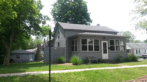402 Institute St Photo 1