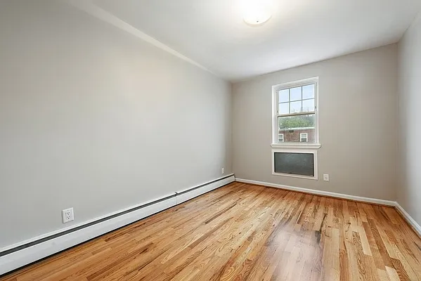 Rented by Compass | media 13