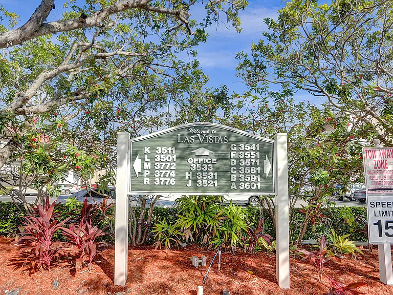 3601 Inverrary Dr #109 — Photo 42