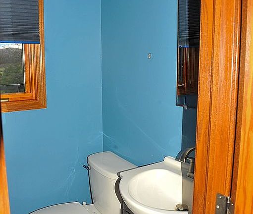 5th image of 4 S Lake Dr