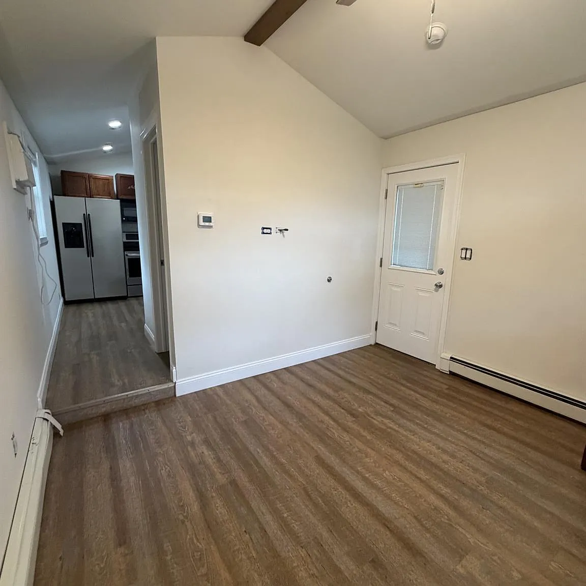 1 bed, 1.0 bath, 400 sqft, $2,000 — Photo 4
