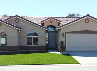 1190 Paradise Loop, Lemoore, CA 93245