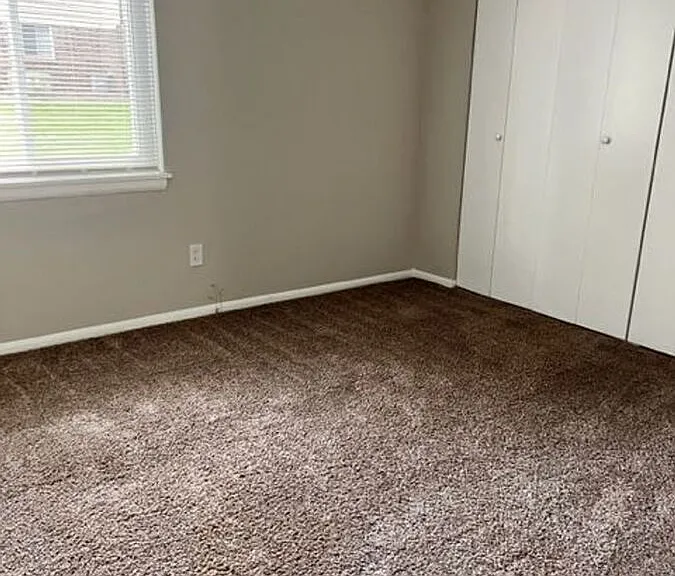 119 Scarborough Ct #H2 — Photo 10