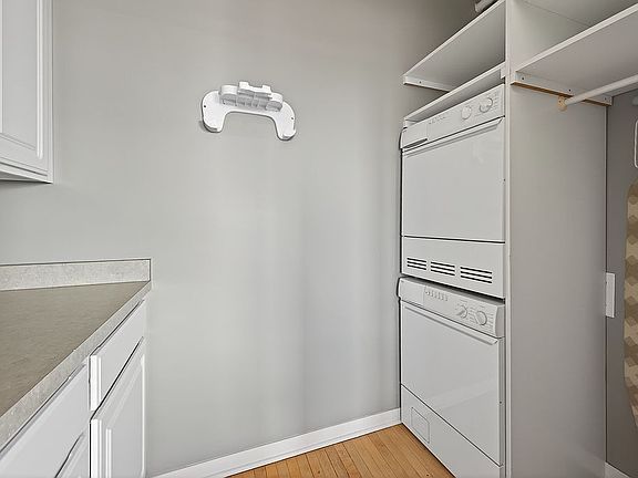 5th image of 60 Monroe Center St NW APT 10A
