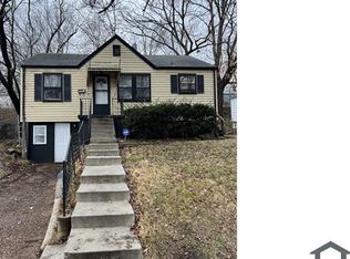 7100 Paisley Dr, Saint Louis, MO