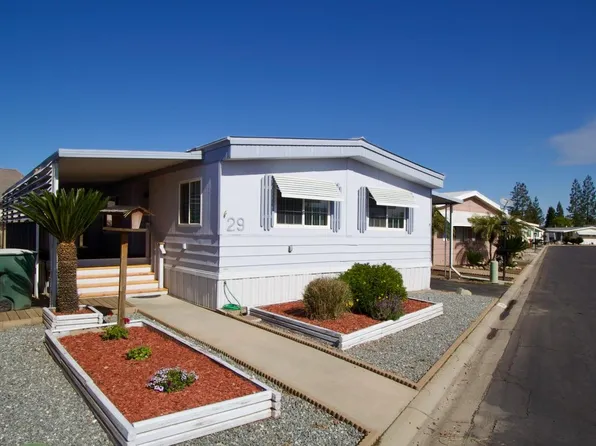 371 Bethel Ave Space 29, Sanger, CA 93657