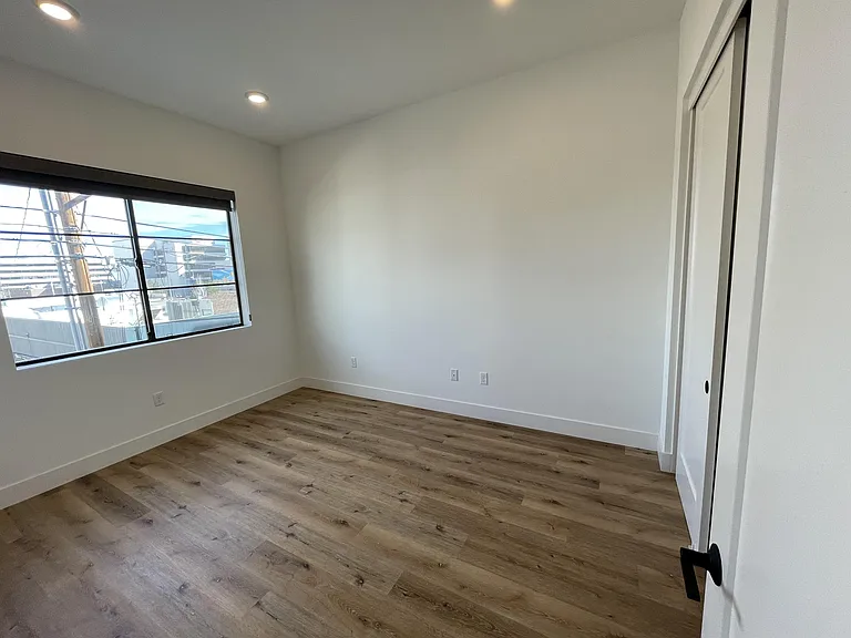 127 Ridge St #106 — Photo 3