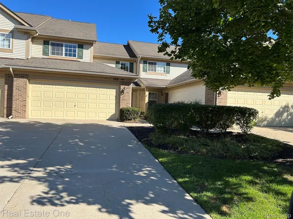163 S Vista, Auburn Hills, MI 48326