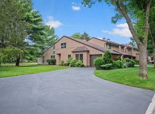 57 Timber Ridge Dr #57, Holbrook, NY 11741