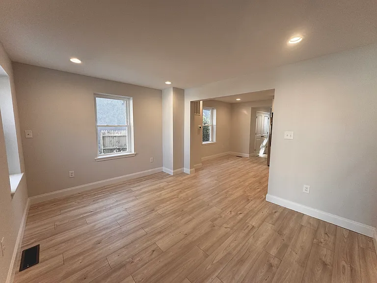 13 Bayship Rd — Photo 4