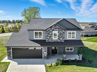 1701 Birch Run, Auburn, IN 46706