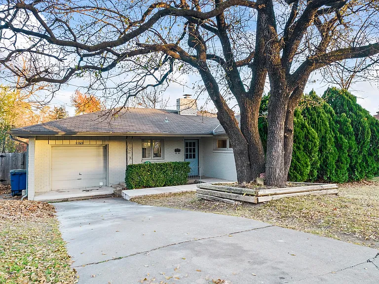 3701 S Richmond Ave — Photo 31