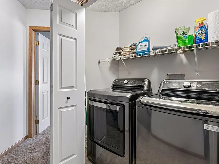 15592 Eagles Nest Way — Photo 20