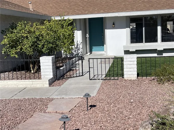 5180 Richmond Cir, Las Vegas, NV 89120