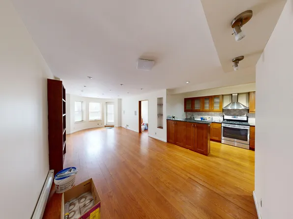 60-96 69th Avenue image 4 of 15