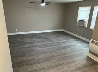 767 B St APT 2, Ceredo, WV 25507