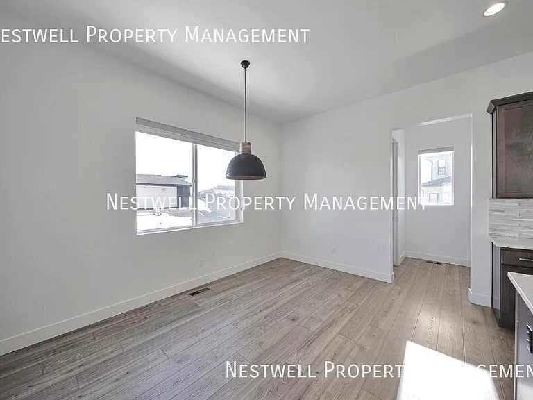2346 E Snowy Peak Dr — Photo 36