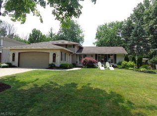 15914 Kingswood Ct, Strongsville, OH