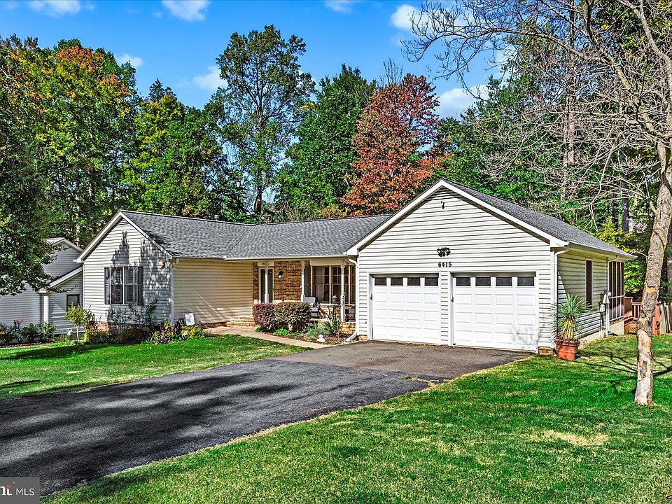 1st image of 6415 Royal Oaks Dr
