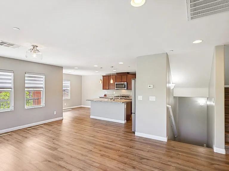 9940 Sable Point St — Photo 15