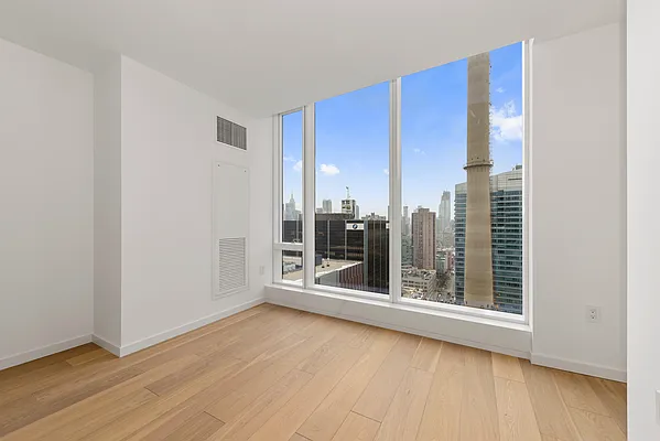 Rented by Compass | media 11