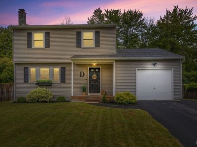 4237 Inverrary Dr, Liverpool, NY, 13090