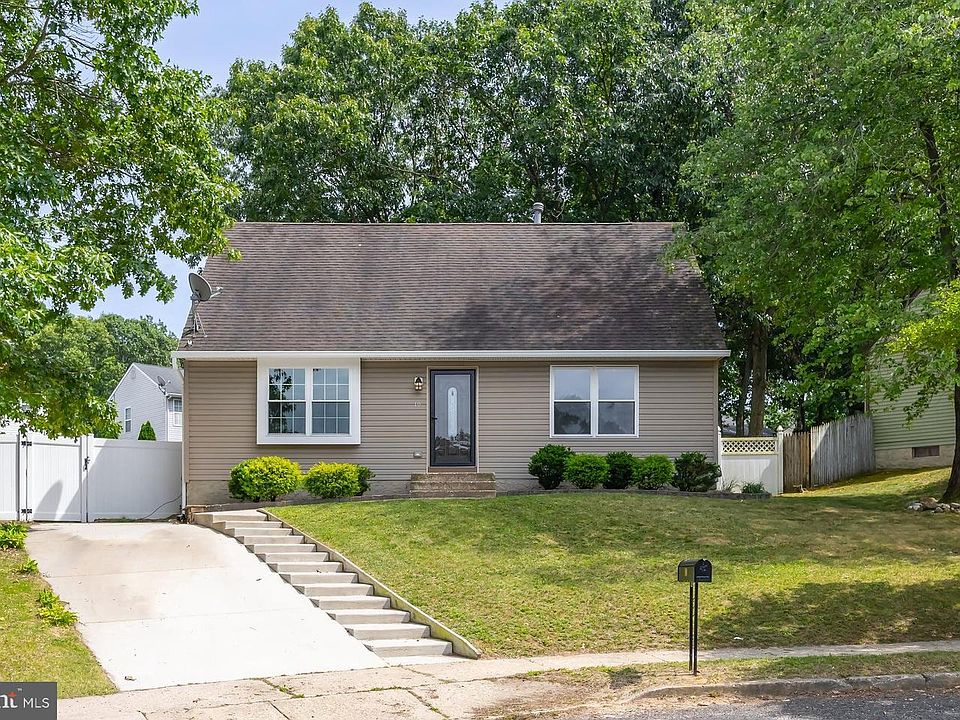 1st image of 10 Prospect Ct