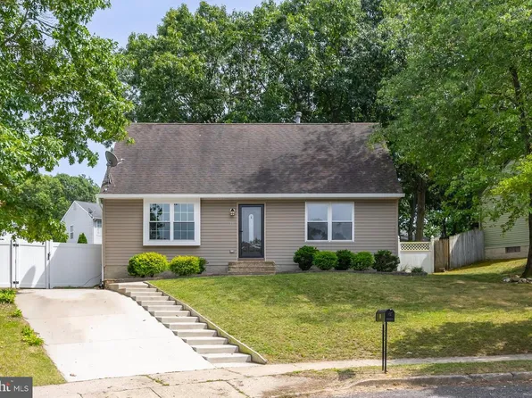 10 Prospect Ct, Sicklerville, NJ 08081
