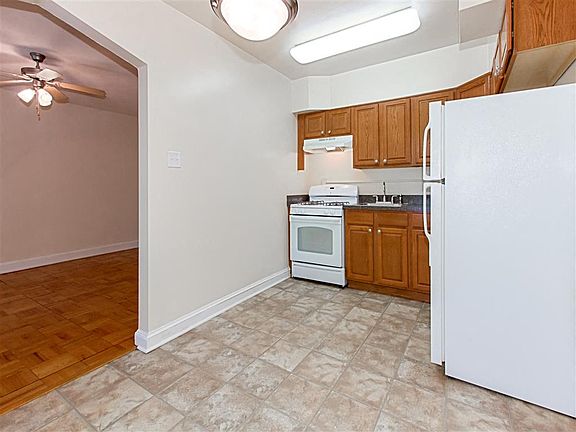 3rd image of 1400 Van Buren St NW #23