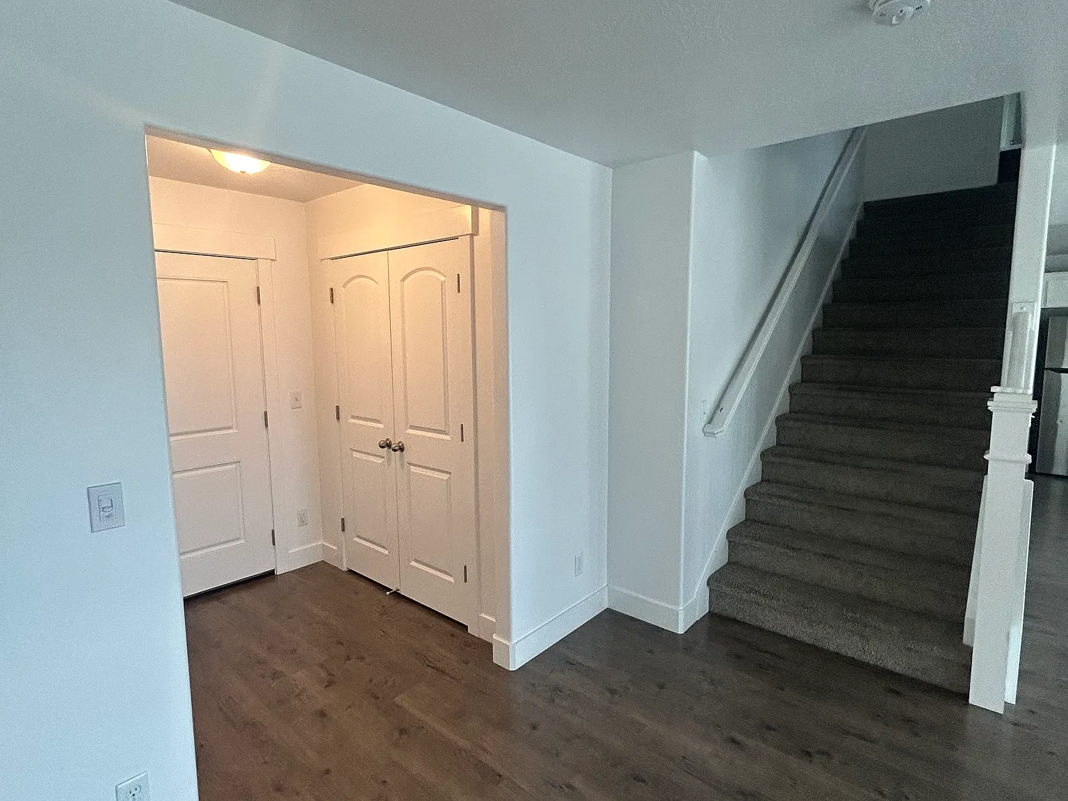 4 bed, 2.5 bath, 2698 sqft, $2,950 — Photo 3