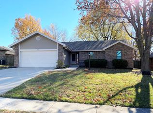 3454 W Wayland St, Springfield, MO 65807
