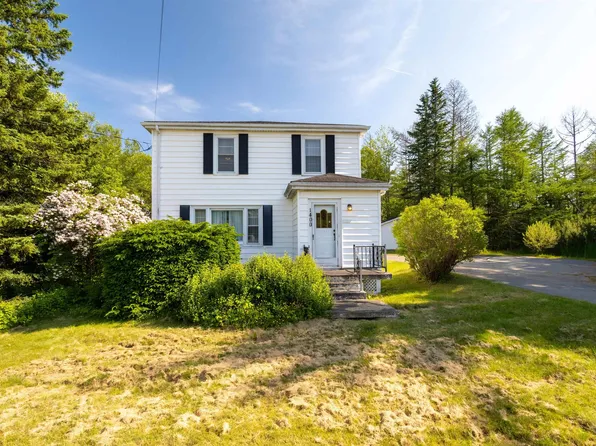 1400 Grand Lake Rd, Cape Breton, NS B1M 1A1