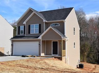 245 Sedge Meadow Dr, Winston Salem, NC 27107