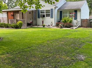 2065 Reggie Dr, Benton Harbor, MI 49022