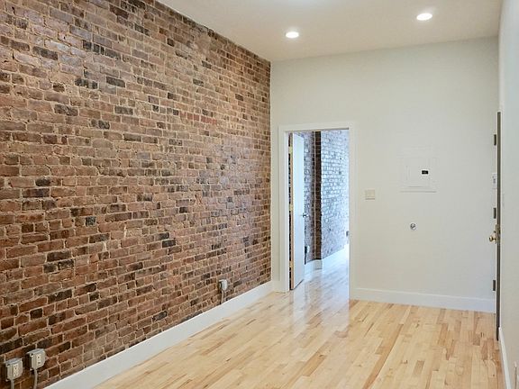 4th image of 997A Lafayette Ave #2R