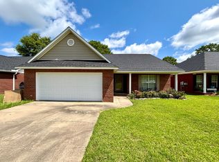 109 Winthrop Ct, Dothan, AL 36305