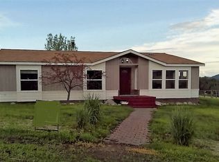 92 Old Burnham Rd, Oroville, WA 98844