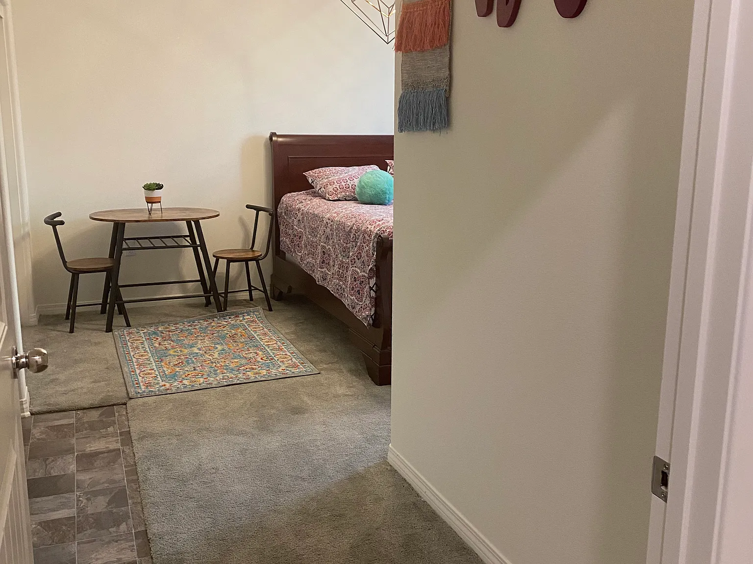 2 bed, 2.5 bath, 1391 sqft, $2,700 — Photo 1