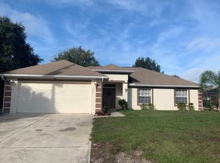 5621 Sunnyvale Rd, North Port, FL 34288