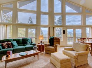 597 Worthington, Jackson, OR 97524