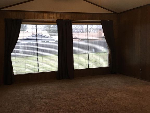 3rd image of 6509 Collard Ct