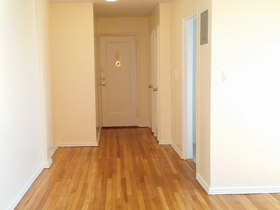 1st image of 18830 87th Dr APT 5N