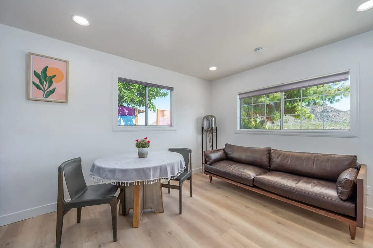 1 bed, 410 sqft, $1,800 — Photo 2