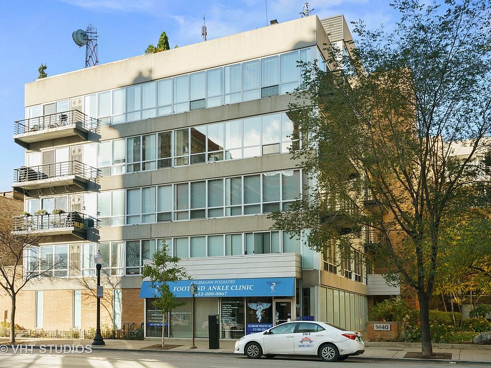 1st image of 1440 S Michigan Ave #Penthouse 9