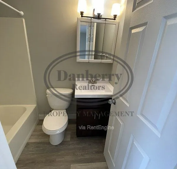 725 N Cory St #C — Photo 3