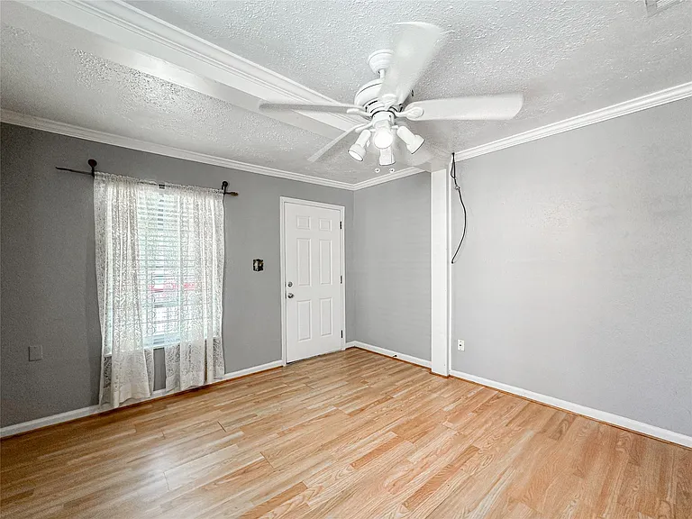 132 Grothe Ln — Photo 11
