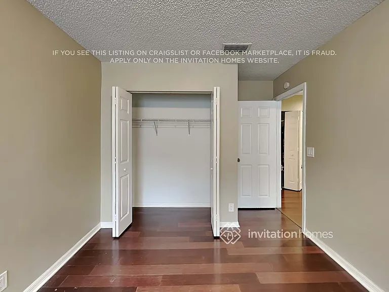 6111 NW 58th Way — Photo 12