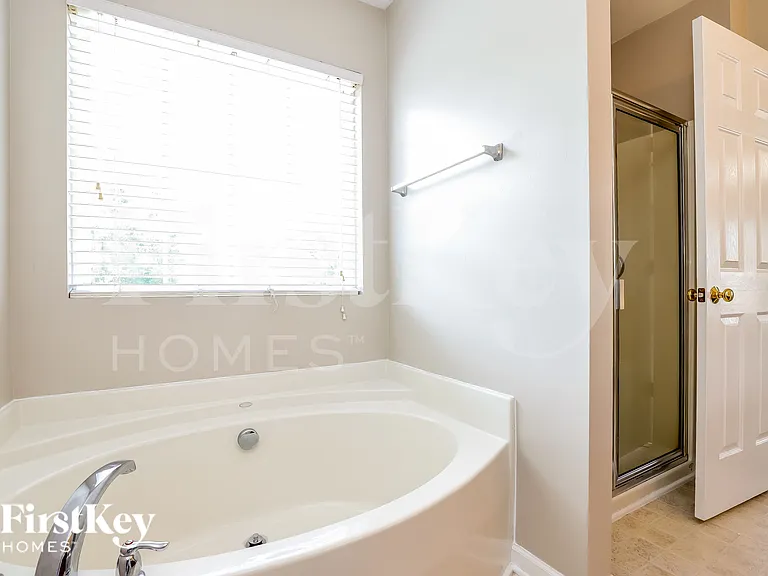 3741 Georgia Pond Ln — Photo 16