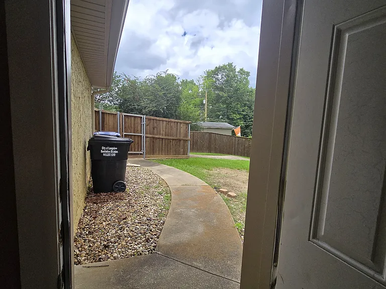 1822 Northwood Ct — Photo 9