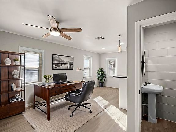 4th image of 2612 Rogers Ave APT D